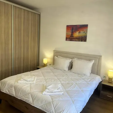 за гости марти гр *