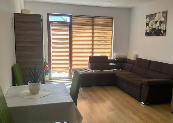 за гости марти гр Lägenhet *